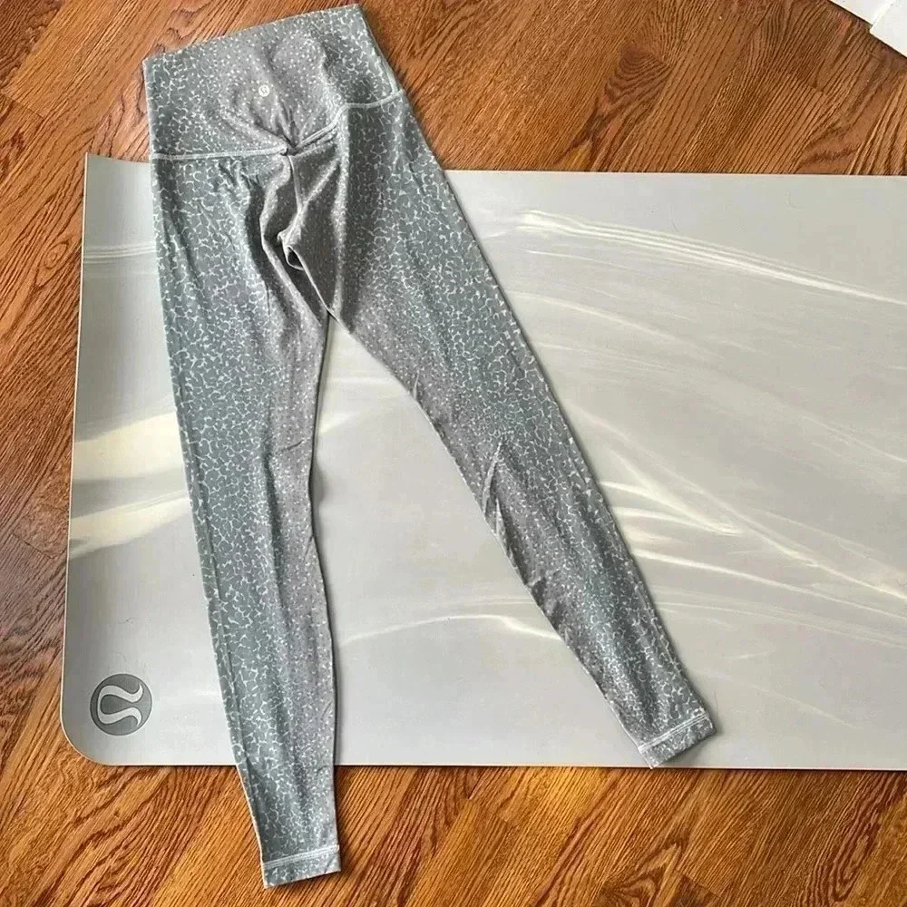 Lululemon I 4